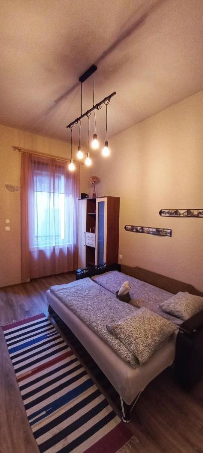 Marge'S Cosy Old Town Nest Διαμέρισμα Μπρασόβ Εξωτερικό φωτογραφία